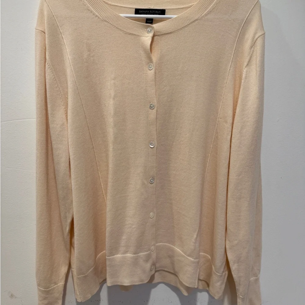 Banana Republic Cream Cardigan Sweater - Picture 1 of 5